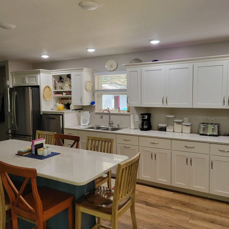 Custom kitchen by CBS Cabinets Southwest Missouri